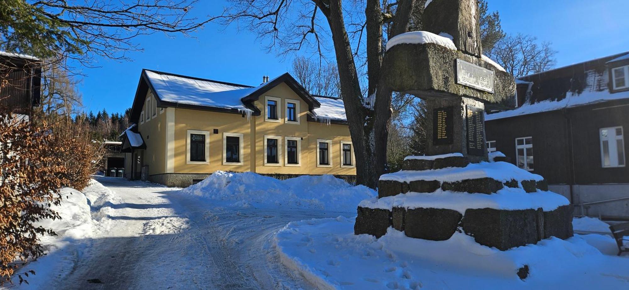 Hvezda Apartments ハルラホフ エクステリア 写真